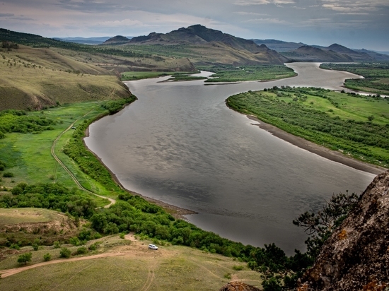 Уровень реки Селенга в Улан-Удэ снизился на 10 см
