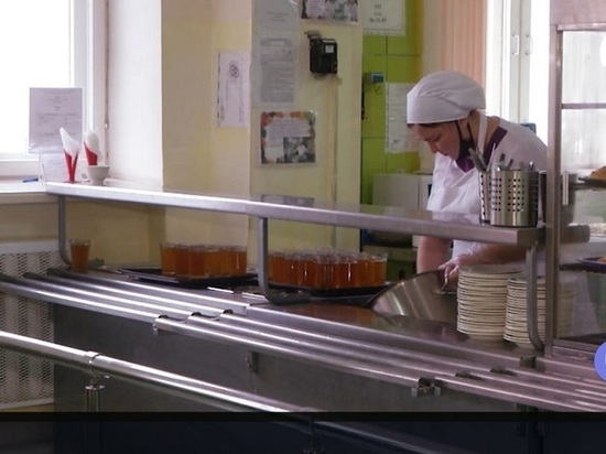 Питание в школах Калмыкии планируется скорректировать