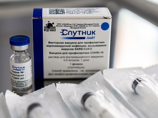 Крупная партия вакцины «Спутник лайт» поступила в Новосибирск 17 августа