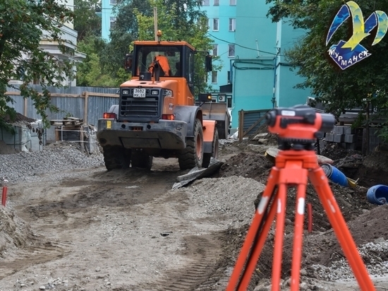 Работы по реконструкции сквера у памятника Ленину могут не закончиться в срок