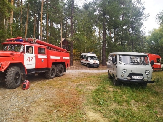 Утром в Екатеринбурге повис смог из-за сильного пожара в Первоуральске