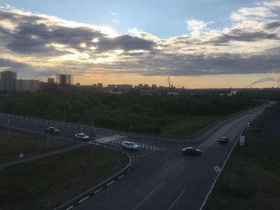Синоптики предсказали в Омске прохладные ночи, облачность и тепло днём
