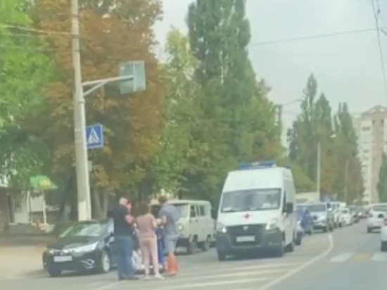 В Белгороде "Мерседес Бенц" сбил пешехода
