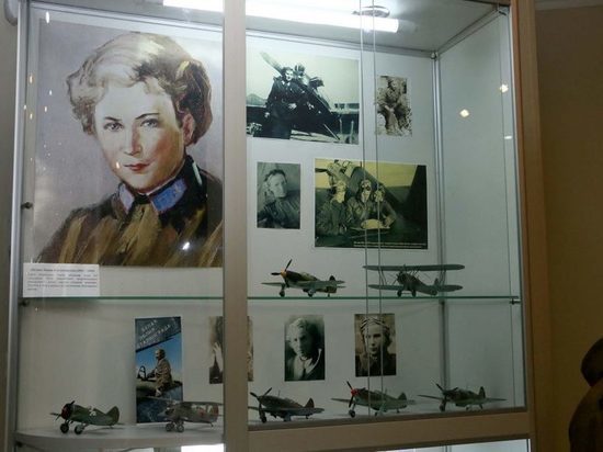 В ДНР отметили столетие летчицы Лидии Литвяк