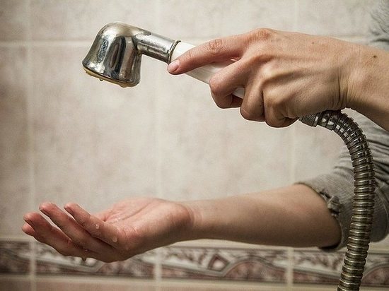 Костромские аварии:  из-за прорыва водовода центр Костромы остался без холоного водоснабжения