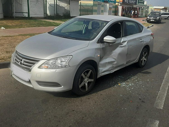 В Белгородской области автомобилист пострадал при столкновении двух легковушек