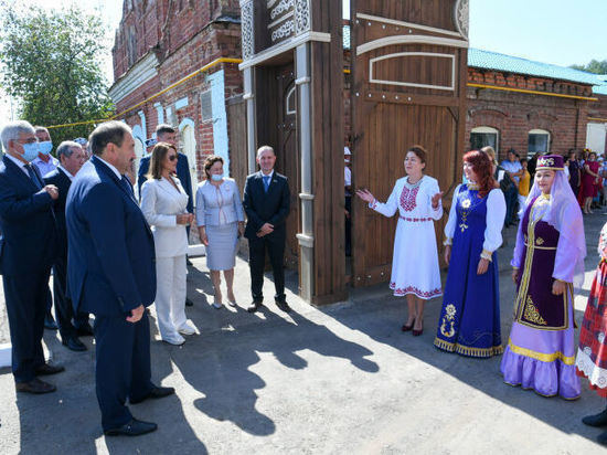 В Агрызском районе Татарстана Песошин открыл музей села ИЖ-Бобья