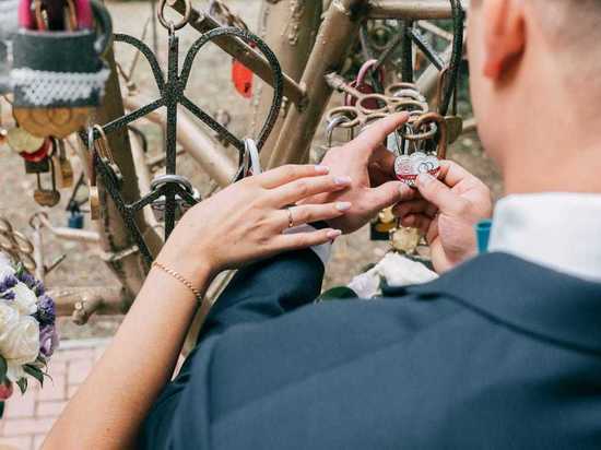 В красивую дату августа на Ставрополье поженится рекордное число пар