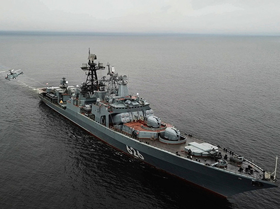 Эскадра ВМФ России осталась без снабжения в Средиземном море