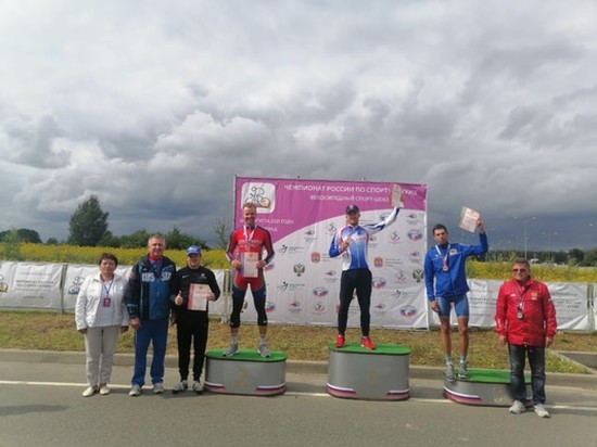 Великолукский велогонщик завоевал золотую медаль на чемпионате России