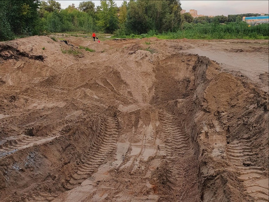 В Омске неизвестные воруют песок на «Зелёном острове»