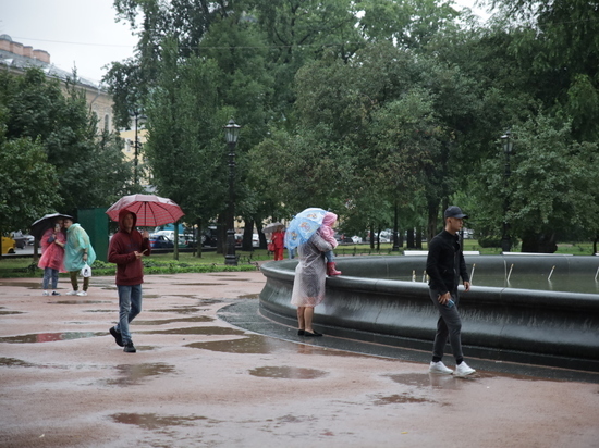 «Водоканал» подготовился к дождливым выходным в Петербурге