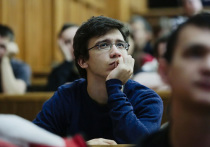 Глава Минобрнауки Валерий Фальков заявил, что все студенты российских вузов будут в сентябре допущены к занятиям, вне зависимости от того, прошли ли они вакцинацию