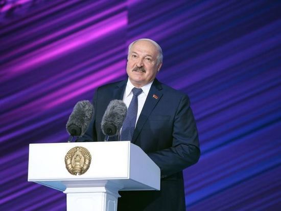 Лукашенко выступил за продление аренды Россией военных баз