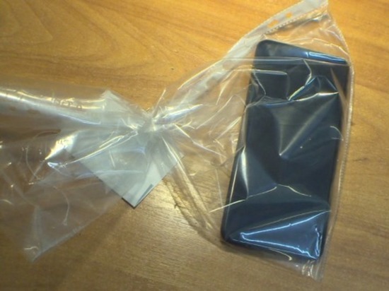 Разбойник отнял у смолянки телефон, угрожая пневматическим пистолетом