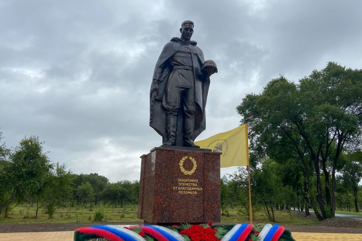 В Хакасии установили очередной памятник советскому солдату - МК Хакасия