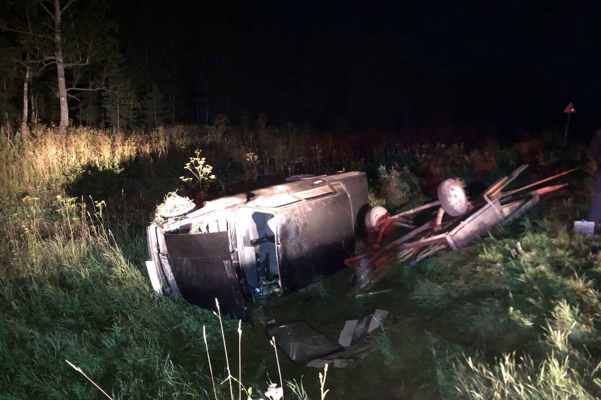 Четыре человека пострадали в массовом ДТП ночью под Новосибирском - МК  Новосибирск