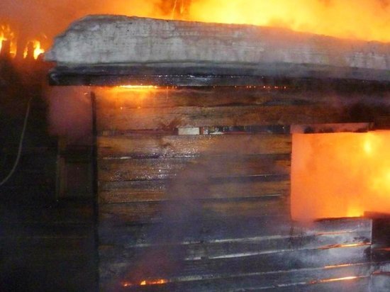 Ночью в Ивановской области сгорел дом