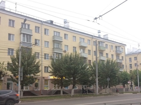 Пожарные выехали на вызов из-за сгоревшей на плите еды в центре Рязани