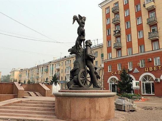 Скульптуру «Бременские музыканты» демонтировали с площади ДК 1 мая в Красноярске
