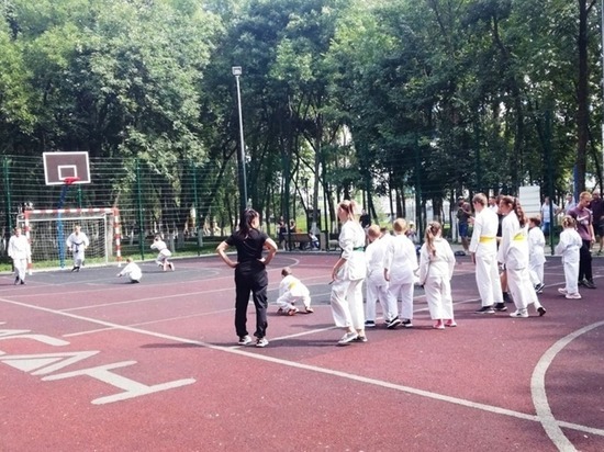 Для юных пензенцев организовали мастер-класс по каратэ