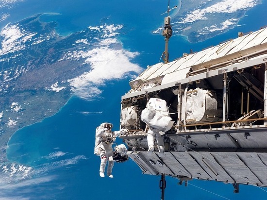 NASA перенесло выход в космос с МКС из-за болезни астронавта