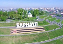 Жители Барнаула в дни парламентских выборов с 17 по 19 сентября смогут заодно проголосовать и за место размещения стелы «Город трудовой доблести»