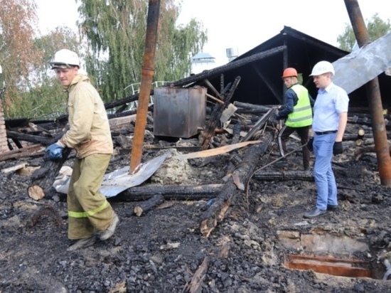 В Иванове кровлю многоквартирного дома, пострадавшую от пожара, восстановят до 1 октября