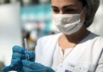 Недостаточный охват населения вакцинацией является причиной отсутствия коллективного иммунитета к коронавирусу в России