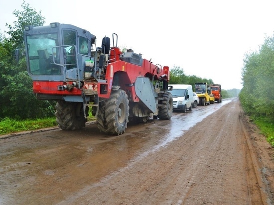 Дорожники взялись за ремонт второго участка трассы Уторгош — Передольская