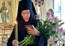 Актриса театра и кино Екатерина Васильева, известная своими яркими ролями в театре и в кино,  стала монахиней