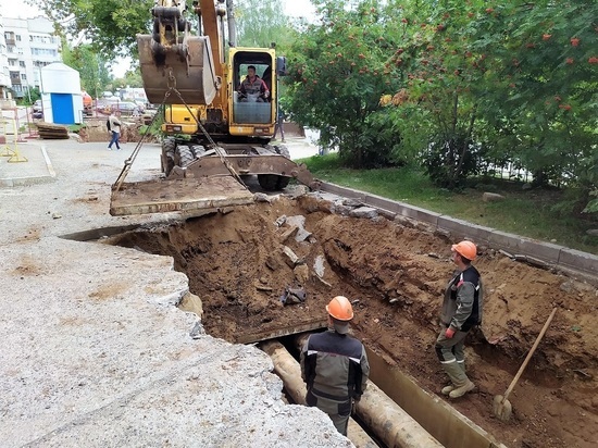 В Кирове после ремонтов и реконструкций горячая вода вернулась еще в 110 домов