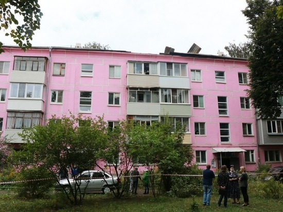 Мэр Рязани встретилась с жителями горевшего дома на улице Черновицкой