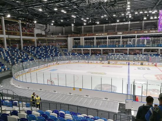 За Кубок губернатора Тульской области по хоккею будут бороться "Локо" и "Спартак"