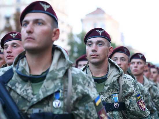 «Вырезали буквы»: бывший офицер СБУ рассказал о зверствах в Донбассе