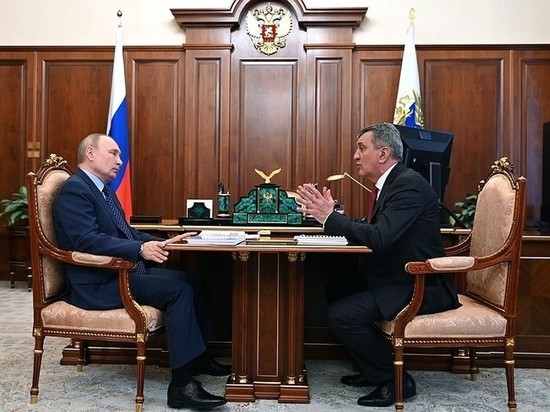 Путин пообещал финансирование Беслану