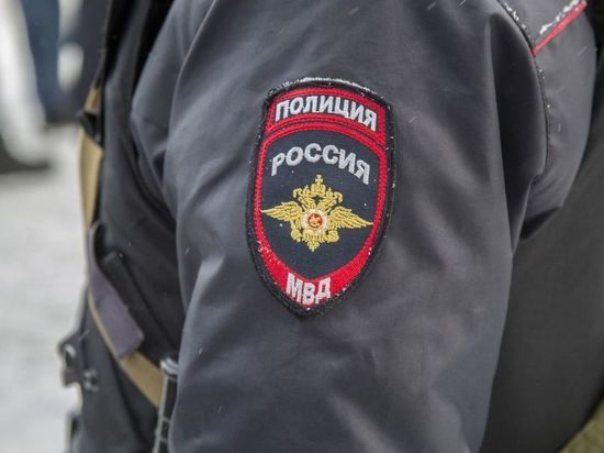 В Омской области транспортная полиция задержала закладчика со свёртками N-метилэфедрона