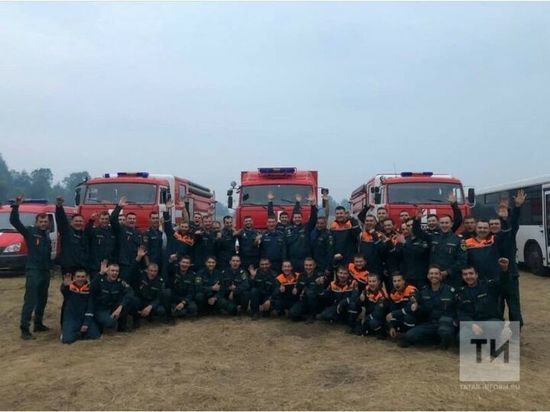 Возвращаются после борьбы с пожарами в Мордовии татарстанские пожарные