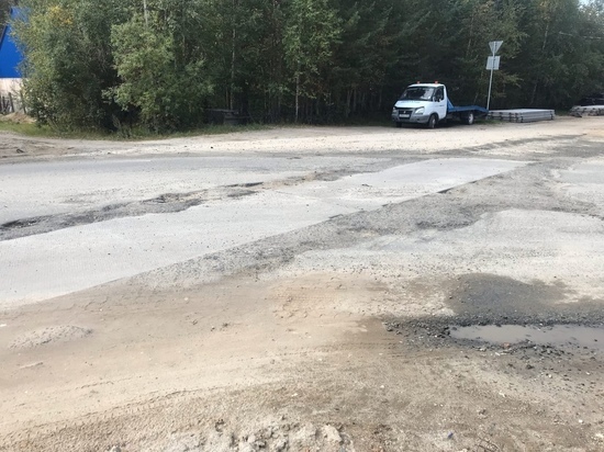 Испортили идеальную дорогу: качество проезжей части после ремонта сетей возмутило жителей Ноябрьска