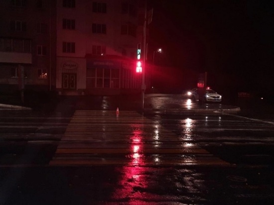 Начат розыск водителя, сбившего женщину в Кургане