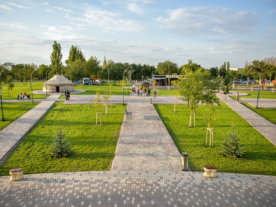 В Бишкеке открыли парк Ынтымак-II