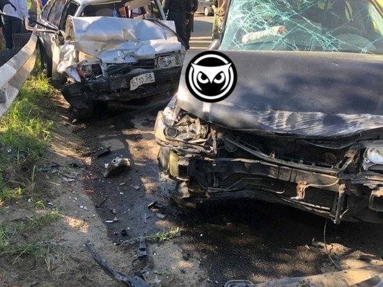 В Пензе на «пьяной дороге» разбились две легковушки
