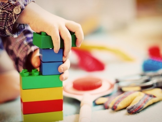 Эксперты рассказали, что более трети игрушек на маркетплейсах угрожают жизни детей