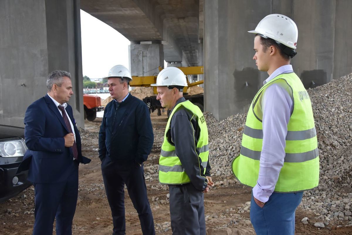 Глава администрации Костромы потребовал ускорить работы по ремонту моста через Волгу
