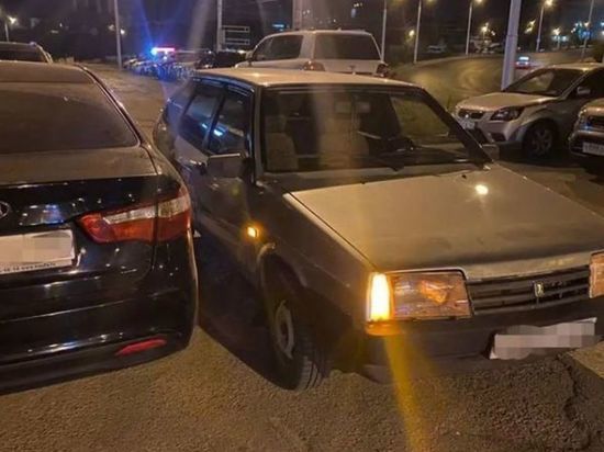 Двухлетняя девочка попала под машину в Уфе