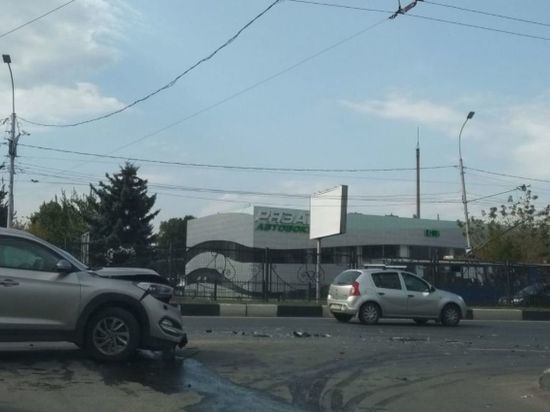 В массовой аварии на Московском шоссе в Рязани пострадал один человек