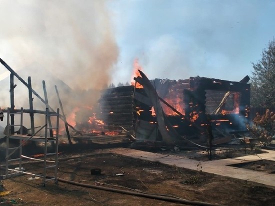 Рязанская семья с 9 детьми осталась без крыши над головой из-за пожара