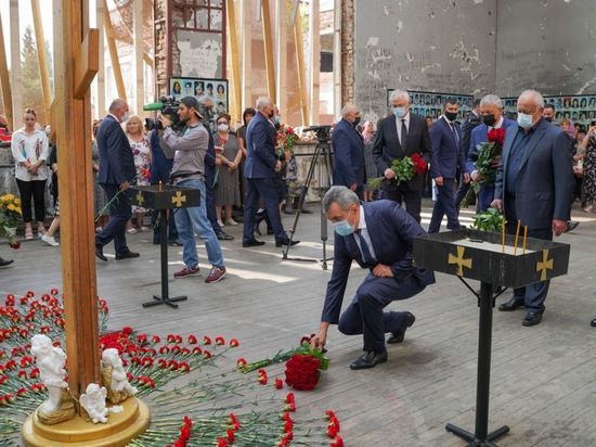 В Беслане началась Вахта памяти погибших в результате теракта в 2004-м