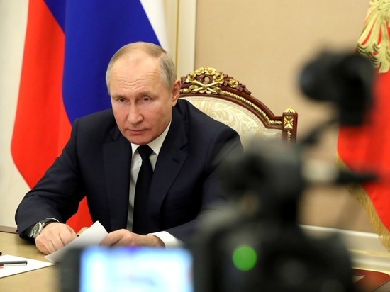 Киев заявил о подготовке на высоком уровне встречи Путина и Зеленского