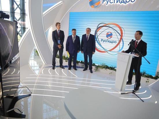 «РусГидро» сдан первый в Якутии гибридный энергокомплекс